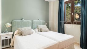 2 bedrooms penthouse for sale in Finca Cortesin