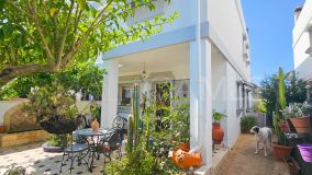 Parhus for sale in Estepona