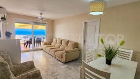 For sale penthouse in Finca Cortesin