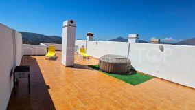 For sale penthouse in Finca Cortesin