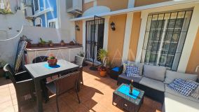 Parhus for sale in Casares Playa
