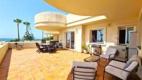 Ground Floor Apartment for sale in Buenas Noches, Estepona West