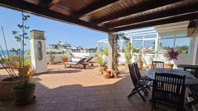 Takvåning for sale in Guadalobon, Estepona Väst
