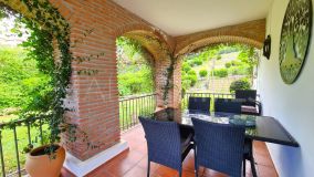 Markplanslägenhet for sale in Los Arrayanes Golf, Benahavis