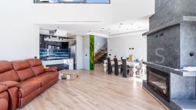 Villa en venta en Estepona