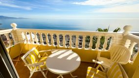 Apartment for sale in Sabinillas with 3 bedrooms