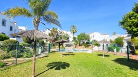 Maison de Ville for sale in Casares Playa