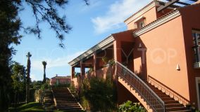 Buy 4 bedrooms villa in Sotogrande Alto Central