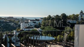 Zweistöckiges Penthouse zu verkaufen in Altos de La Quinta, Benahavis