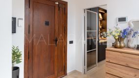 Villa for sale in Estepona