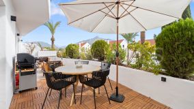 Apartment for sale in Jardines de Andalucia, Nueva Andalucia