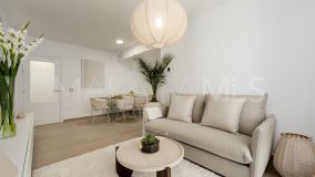 Apartment for sale in Estepona Town