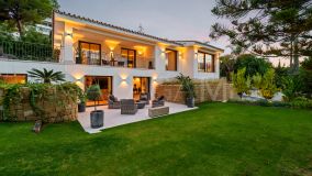 Villa for sale in Nueva Andalucia, Marbella