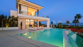 Villa for sale in La Quinta, Benahavis