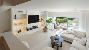 Reihenhaus zu verkaufen in Nueva Andalucia, Marbella