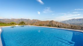 Maison de Ville for sale in La Mairena, Marbella Est