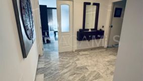 Flat zu verkaufen in Nueva Andalucia, Marbella