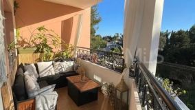 Flat for sale in Las Brisas, Nueva Andalucia