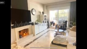 Flat for sale in Las Brisas, Nueva Andalucia