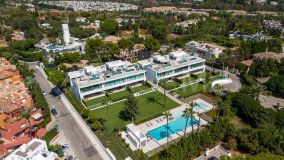 Parvilla for sale in Nueva Andalucia, Marbella