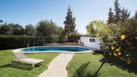 Villa for sale in Fuente del Espanto, Benahavis