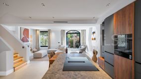 Town House for sale in Marbella - Puerto Banus