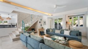 Villa zu verkaufen in El Rosario, Marbella Ost