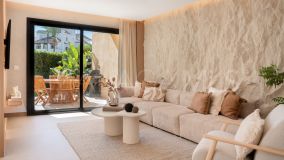 Radhus for sale in Azalea Beach, Marbella - Puerto Banus