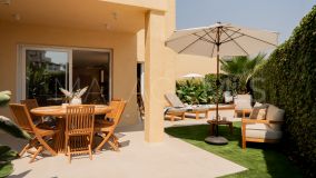 Radhus for sale in Azalea Beach, Marbella - Puerto Banus