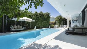 Villa for sale in Nueva Atalaya, Estepona Öst