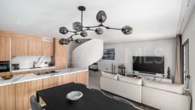 Triplex for sale in Aloha Gardens, Nueva Andalucia