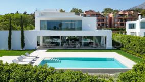 Villa for sale in Marbella Golden Mile