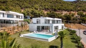 Villa for sale in Buena Vista, Mijas Costa