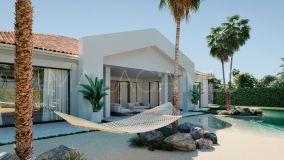 Villa for sale in Nueva Andalucia, Marbella