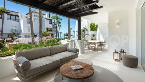 Marina Puente Romano, apartamento planta baja en venta