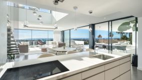 Villa for sale in La Quinta, Benahavis