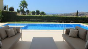 Villa en venta en Puerto del Capitan, Benahavis