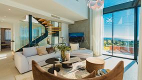 Town House for sale in Marbella East
