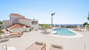 Villa en venta en Nueva Andalucia, Marbella