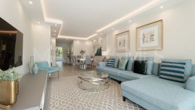 Apartamento en venta en Los Granados Golf, Nueva Andalucia