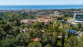 Tomt for sale in La Montua, Marbella City