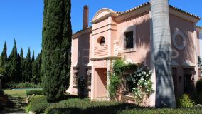 Exclusive House in Sotogolf, Sotogrande: Your Luxury Oasis!