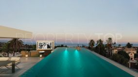 Semi detached villa for sale in Nueva Andalucia