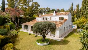 Villa for sale in Benahavis