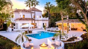 Villa for sale in Altos del Paraiso, 3,450,000 €