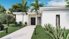 Villa en venta en Elviria, Marbella Este