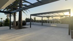 Villa en venta en Elviria, Marbella Este