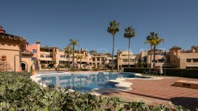 Ground Floor Apartment for sale in Benahavis