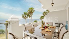 Wohnung zu verkaufen in Punta Plata, Estepona Stadt