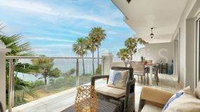 Apartment for sale in Punta Plata, Estepona Town